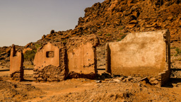 David Levin betrieb  hier von 1946 -1967 eine Schafzucht.  Wegen seiner oft geäußerten Zweifel am kontinuierlichen Lauf der natürlichen Quelle, erhielt er  den Spitznamen 'David Twyfelfontein.